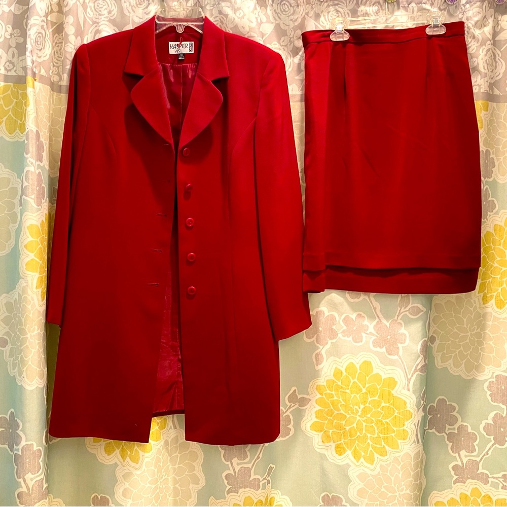 Suit